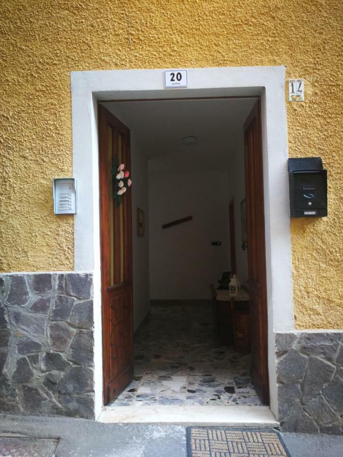 Casa Luca E Cristina Mezzolago